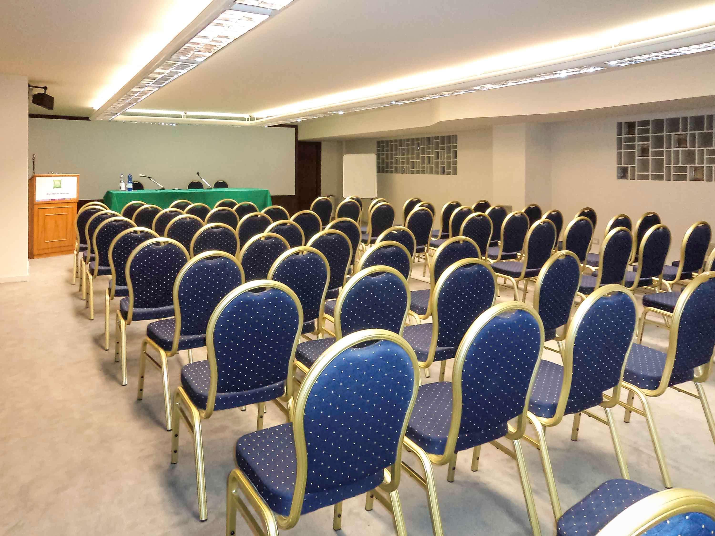 Hotel Ibis Styles Palermo President Exterior foto