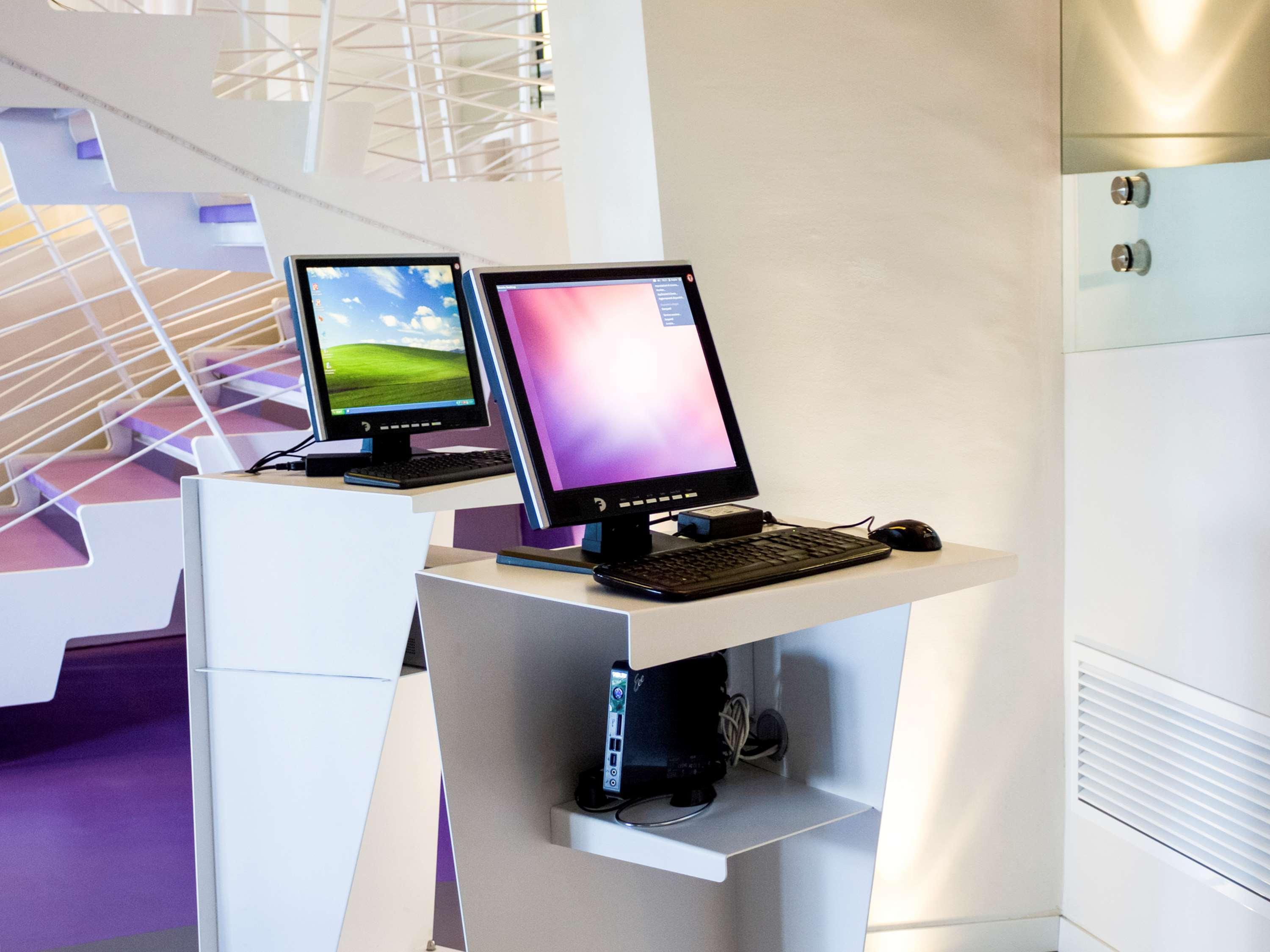 Hotel Ibis Styles Palermo President Exterior foto