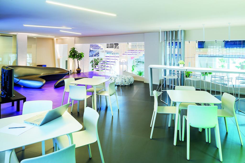 Hotel Ibis Styles Palermo President Exterior foto