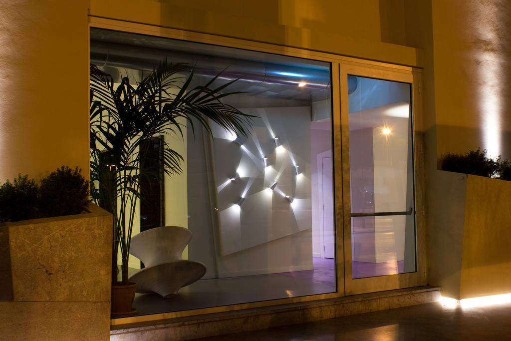 Hotel Ibis Styles Palermo President Exterior foto